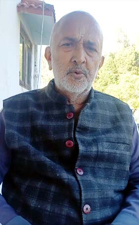 राजनीति के बादशाह ने छोड़ा ‘राजनीति का सिंहासन’