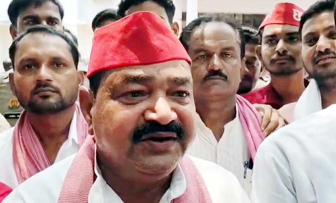 सपा सांसद अजेंद्र सिंह लोधी ने पीएम पर की अमर्यादित टिप्पणी, पुलिस ने दर्ज किया केस