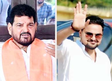पूर्व सांसद बृजभूषण और उनके विधायक बेटे को धमकी