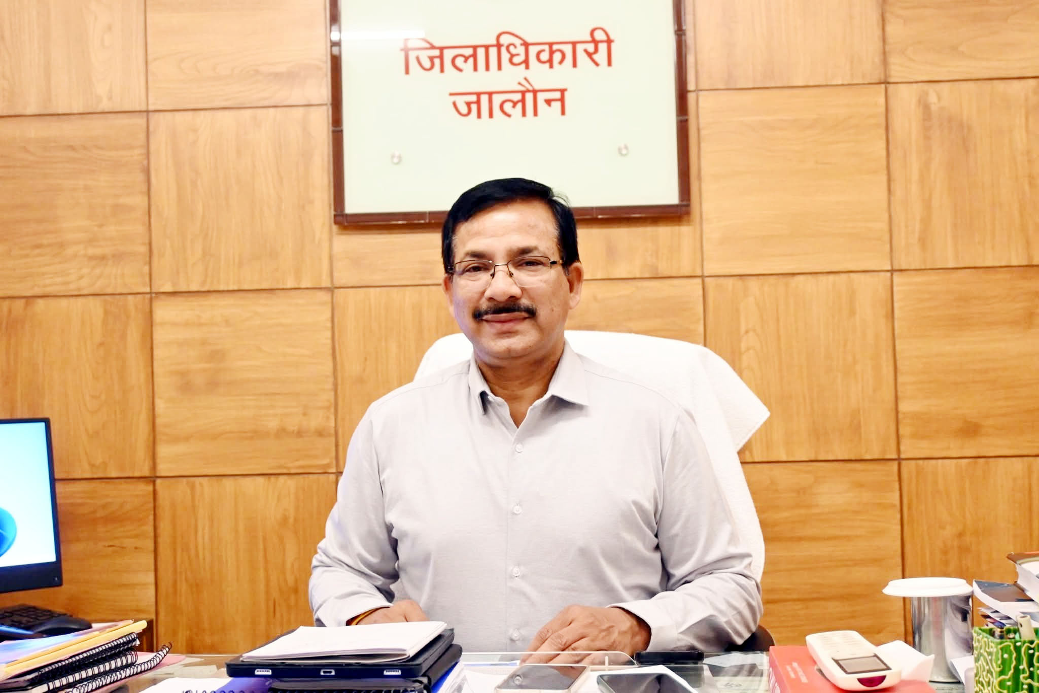 जिलाधिकारी ने बिजली विभाग को दिए सख्त निर्देश, बिना अनुमति छापेमारी पर होगी कार्रवाई