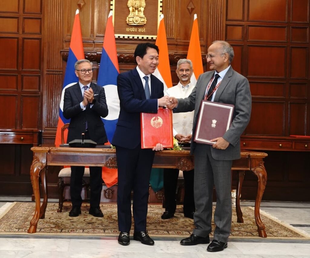 भारत-लाओस के बीच जेसीएम बैठक में 3 बड़े समझौतों पर हस्ताक्षर