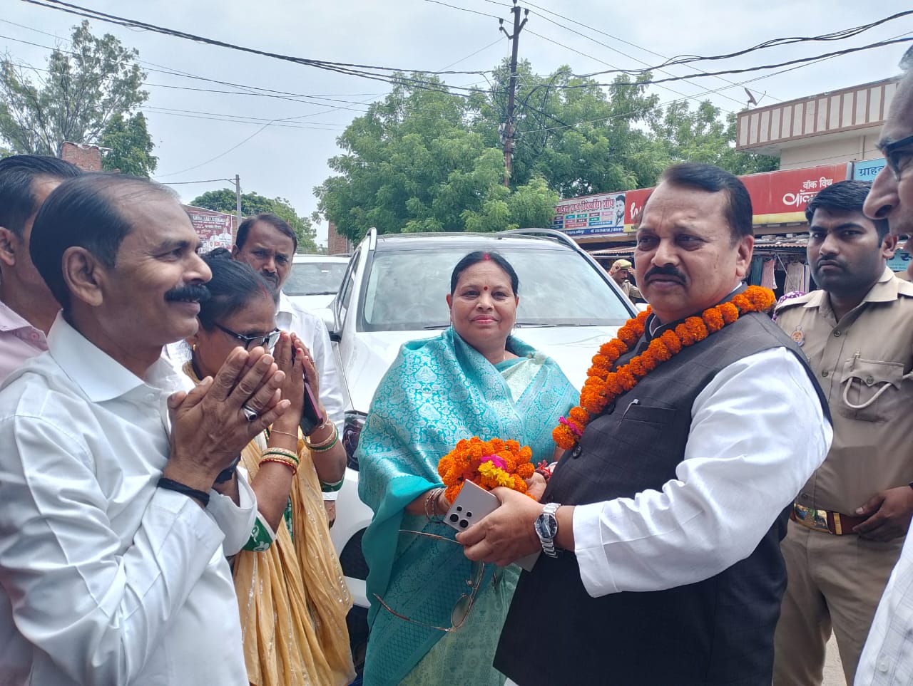 कुरारा में डा श्यामा प्रसाद मुखर्जी के जन्मदिन पर संगोष्ठी का आयोजन