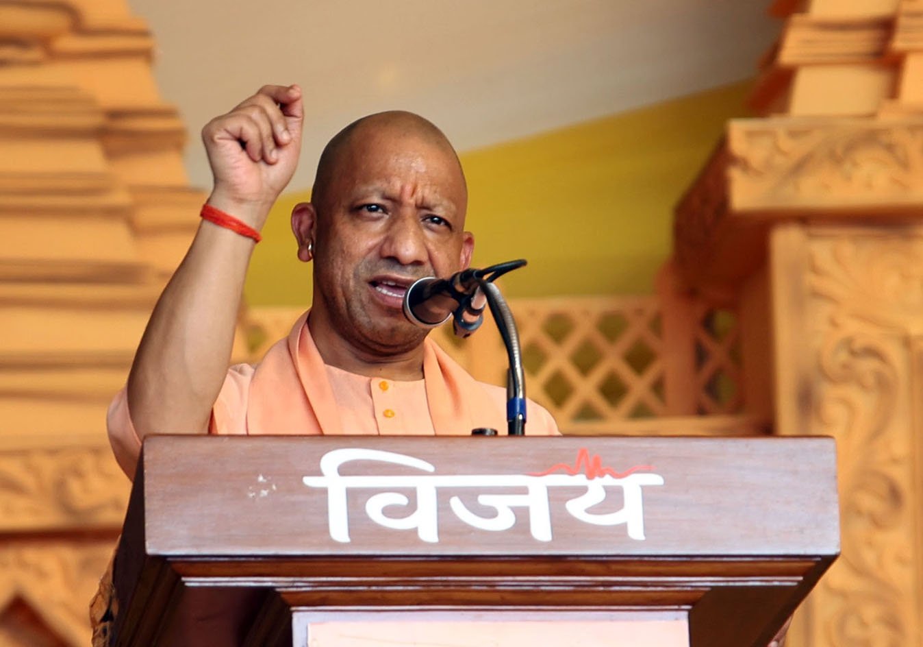 सीएम योगी बोले- प्रदेश में अब रात में भी खुले रहते हैं बाजार