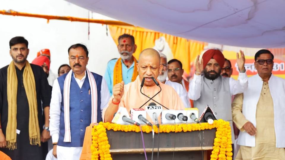 राष्ट्रीय एकता दिवस: सीएम योगी ने दिया एकजुटता का संदेश